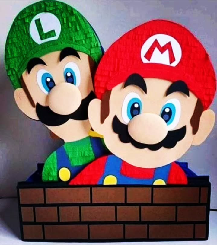 Piñata de Mario y Luigi