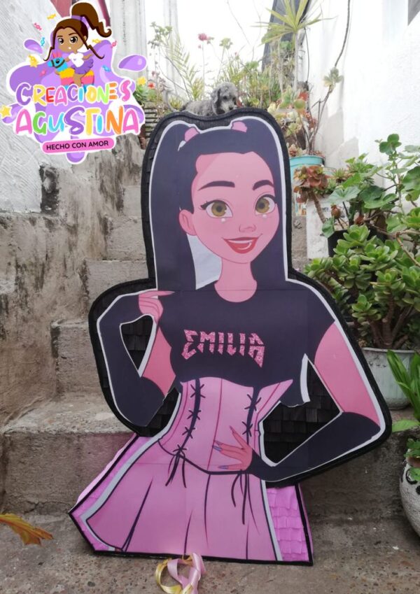 PIÑATA EMILIA MERNES - Imagen 4
